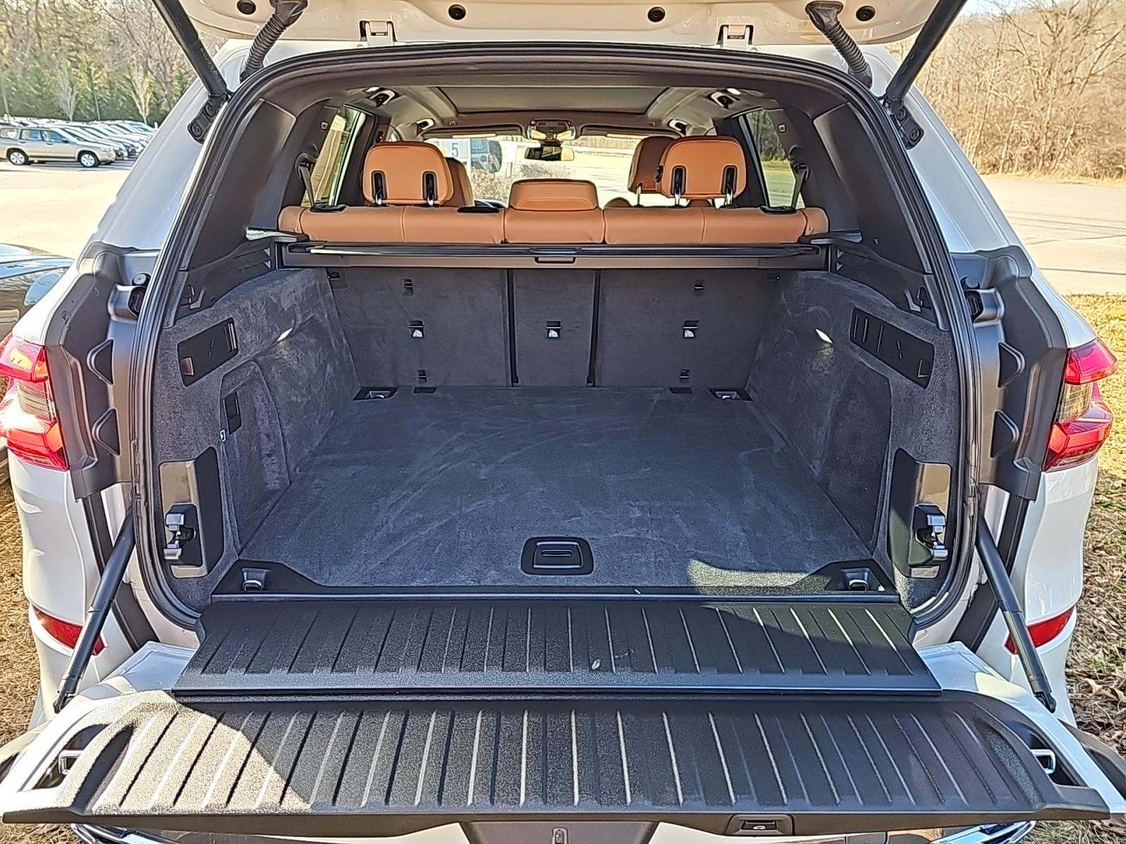 2022 BMW X5 xDrive40i AWD