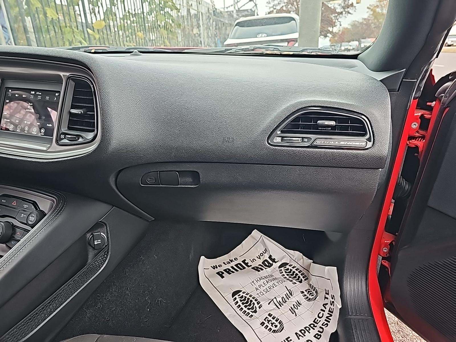 2023 Dodge Challenger SXT RWD