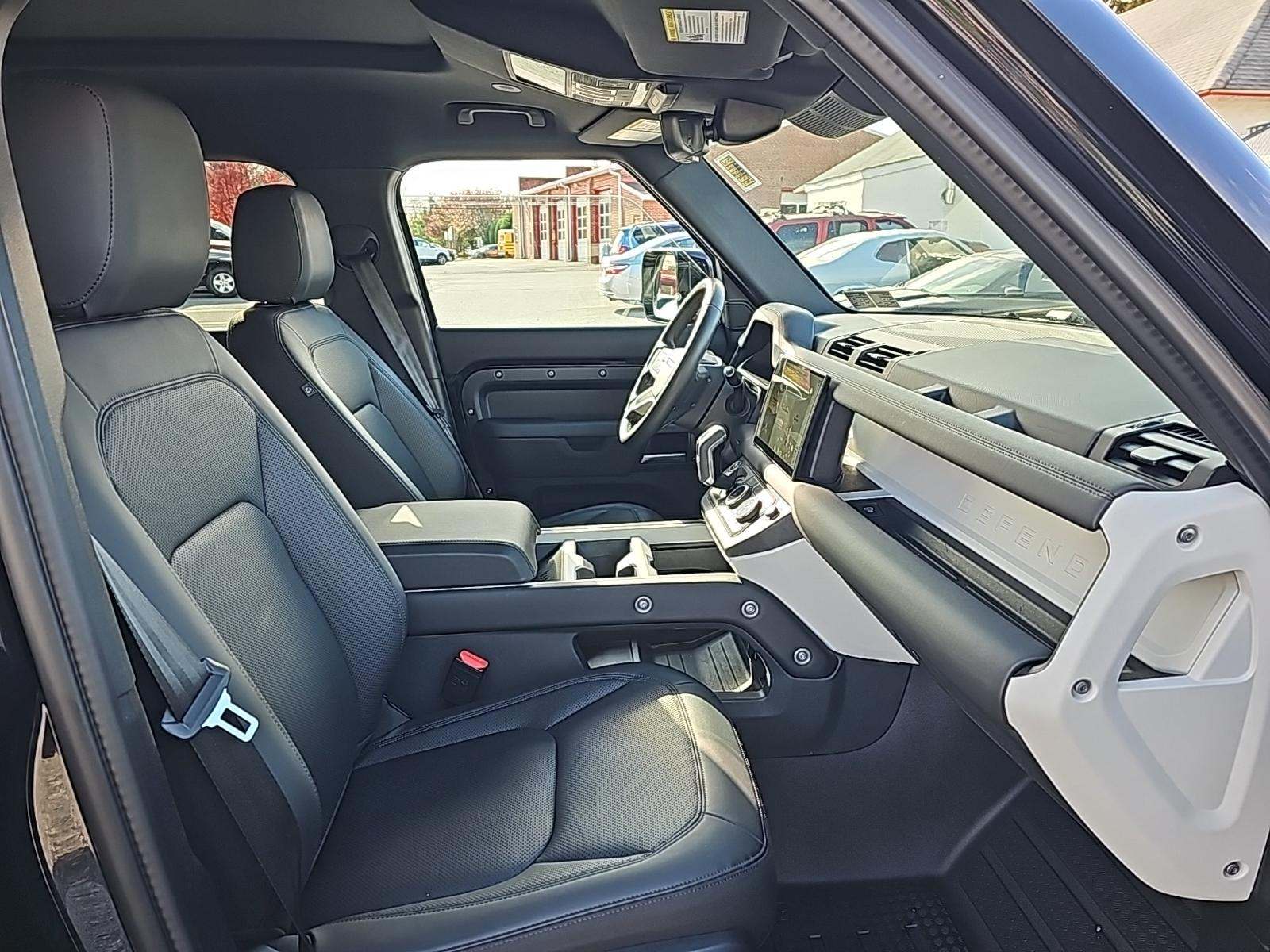 2025 Land Rover Defender 110 S AWD