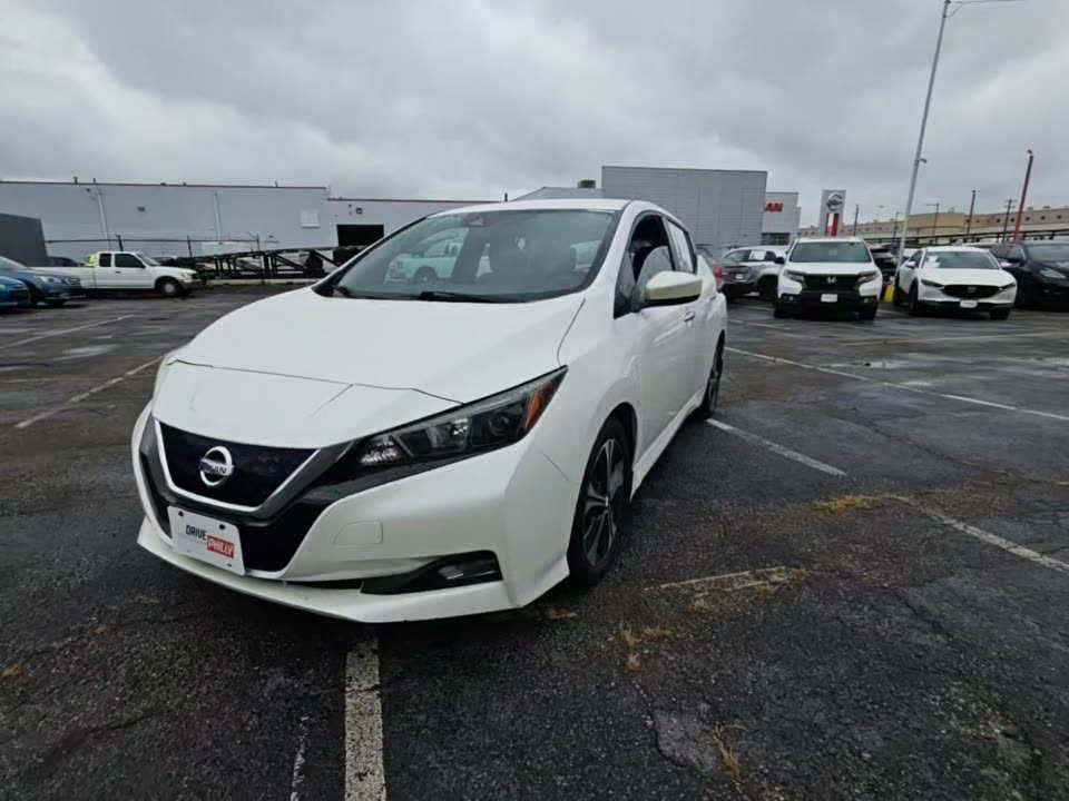 2022 Nissan LEAF SV FWD