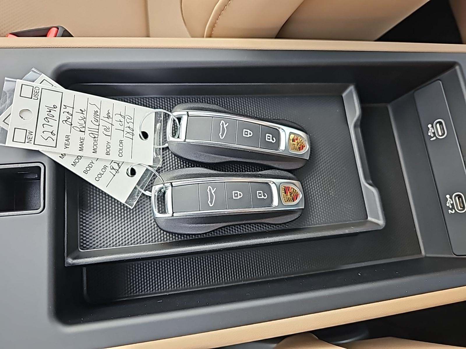 2024 Porsche 911 Carrera S RWD