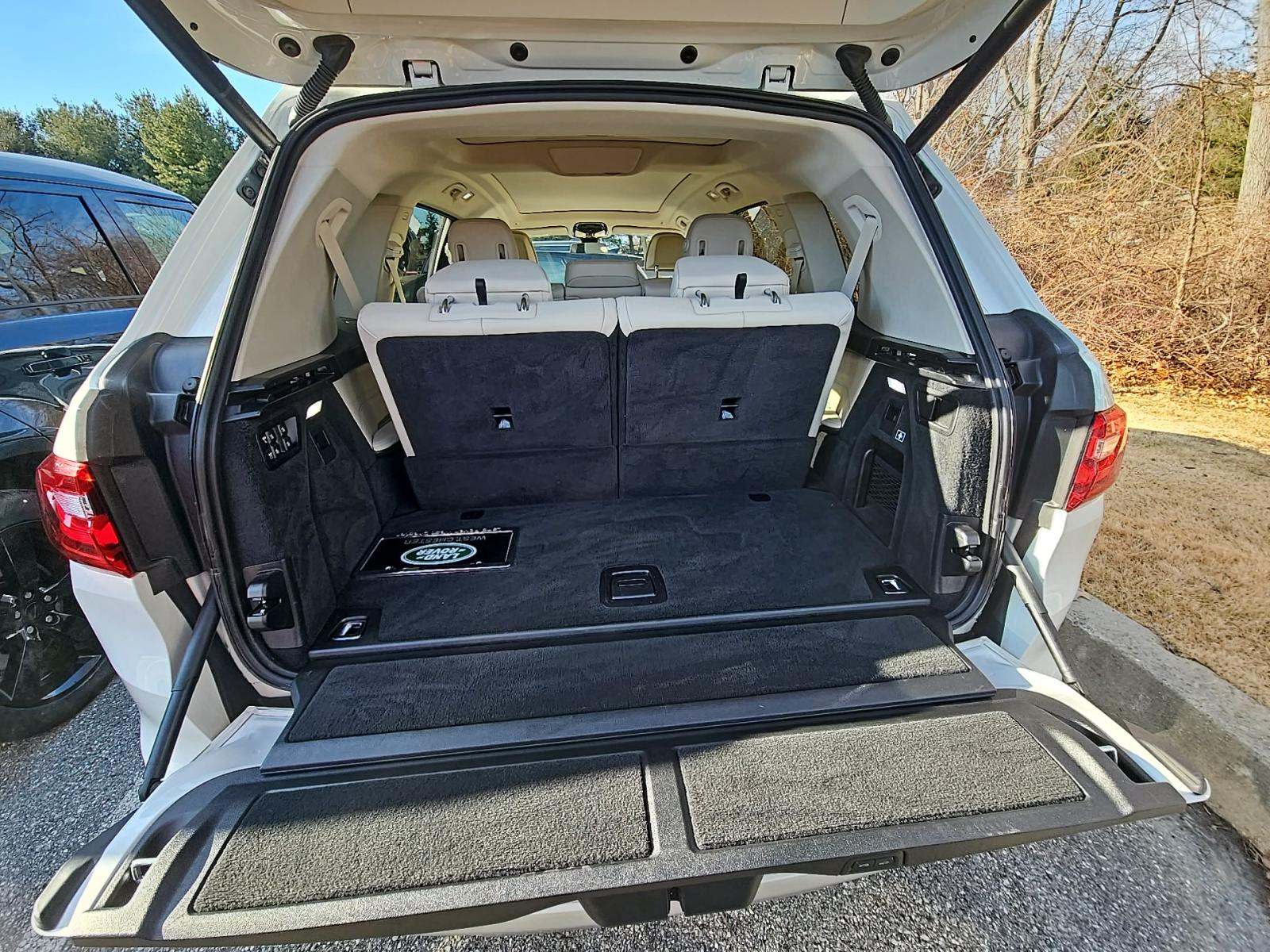 2022 BMW X7 xDrive40i AWD