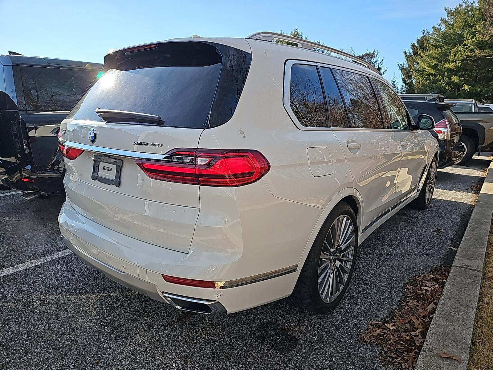 2022 BMW X7 xDrive40i AWD
