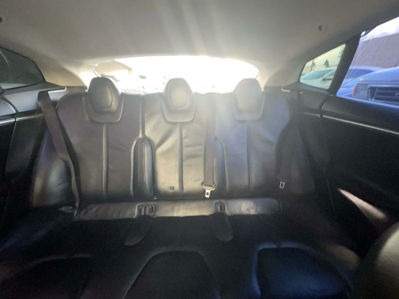 2013 Tesla Model S 4D SEDAN RWD