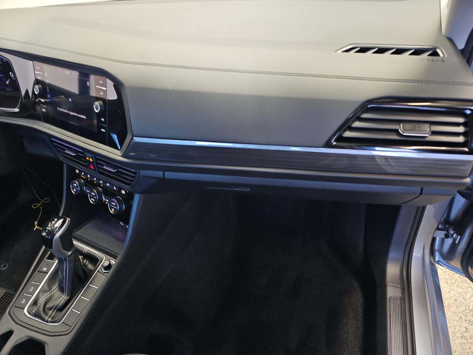 2023 Volkswagen Jetta 1.5T SEL FWD