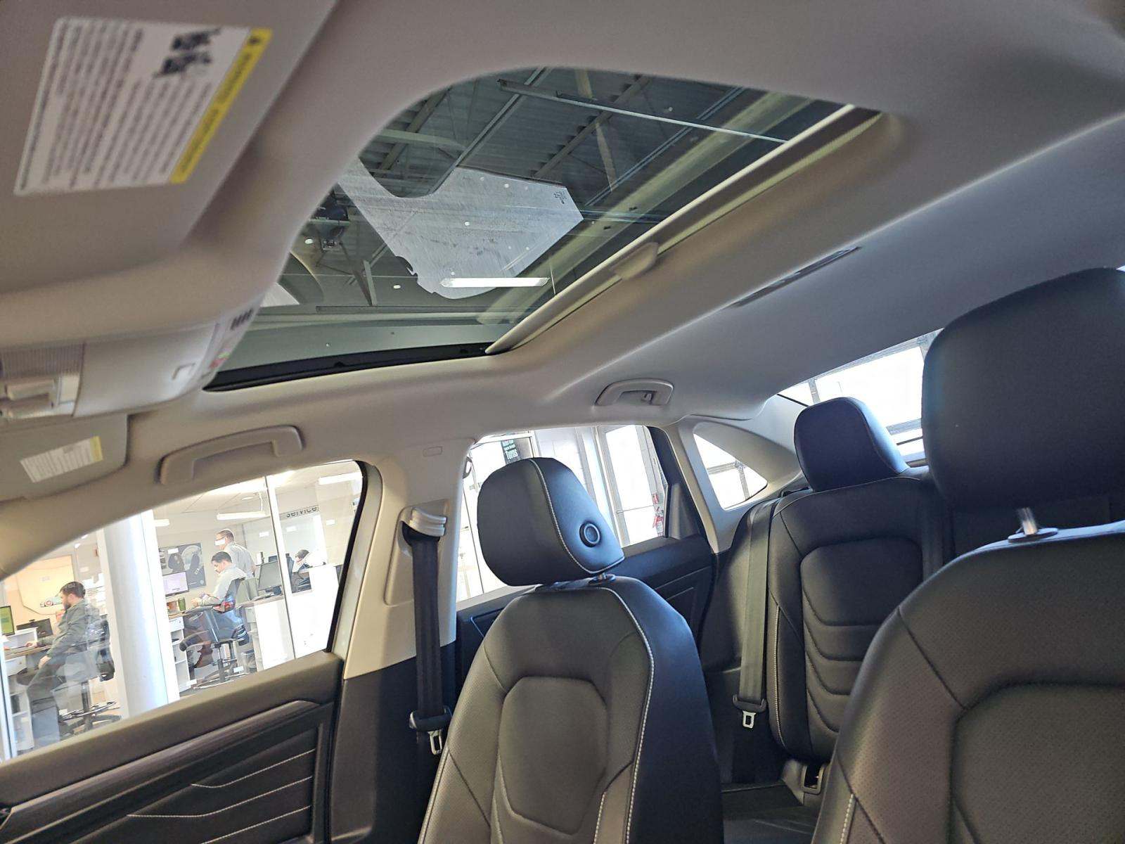 2023 Volkswagen Jetta 1.5T SEL FWD