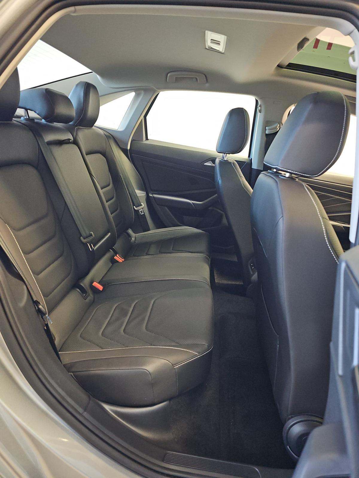 2023 Volkswagen Jetta 1.5T SEL FWD