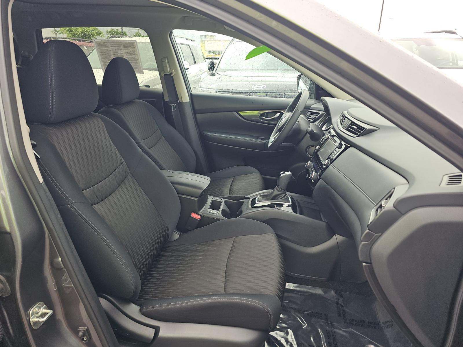 2017 Nissan Rogue SV AWD