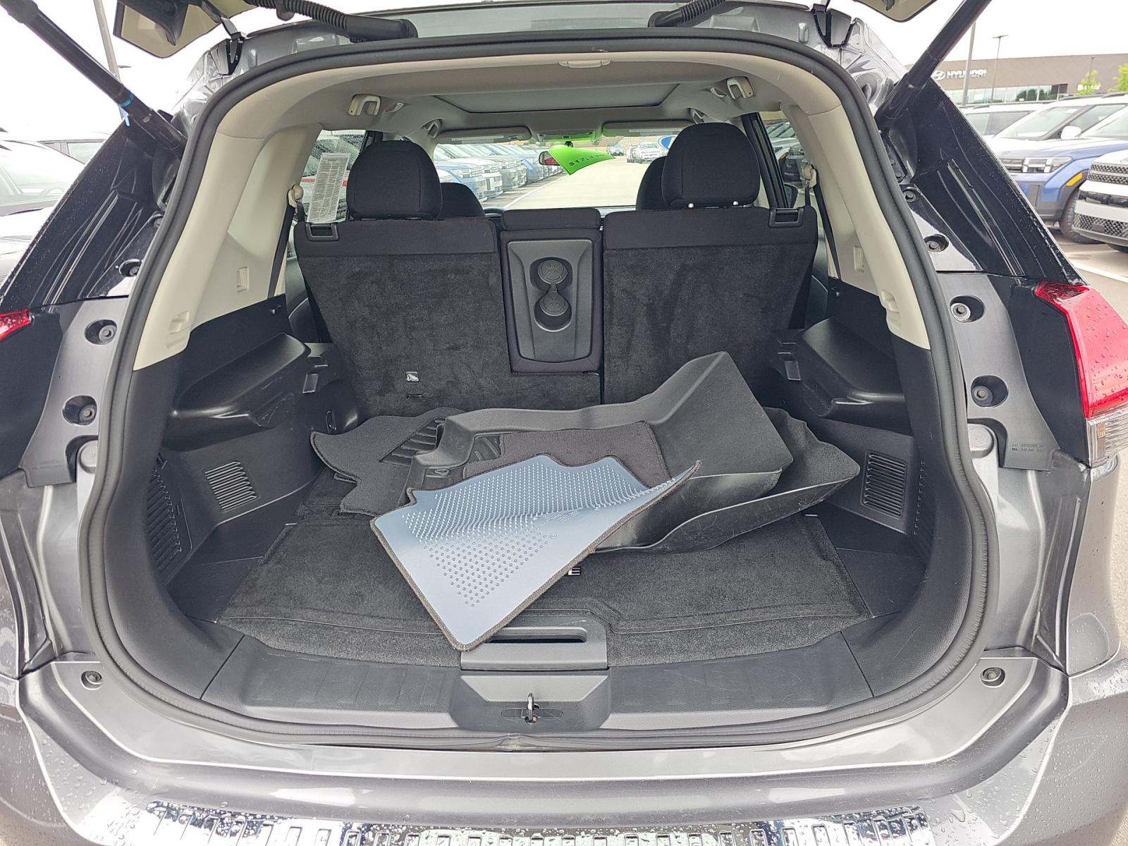 2017 Nissan Rogue SV AWD