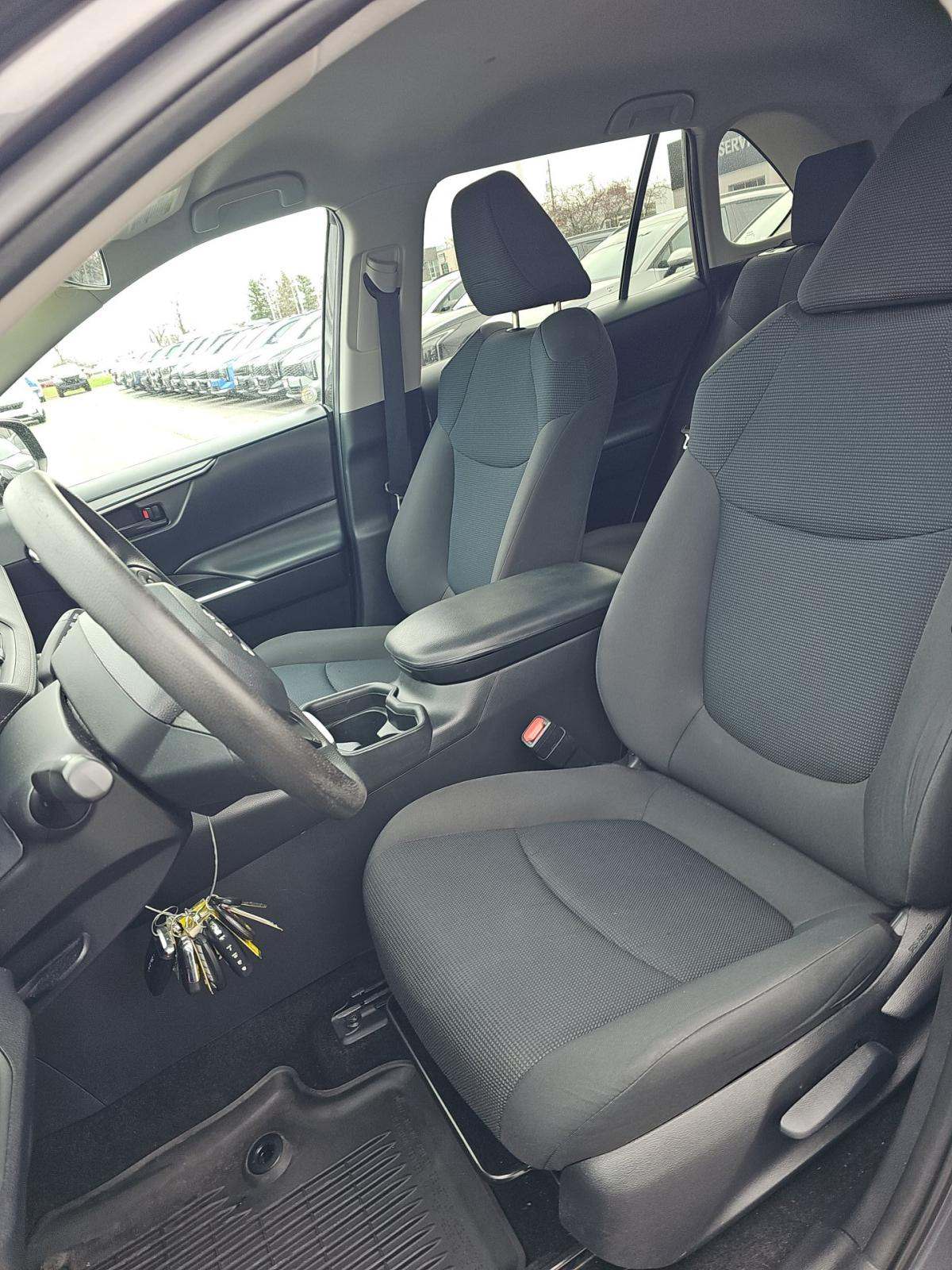 2019 Toyota RAV4 LE AWD