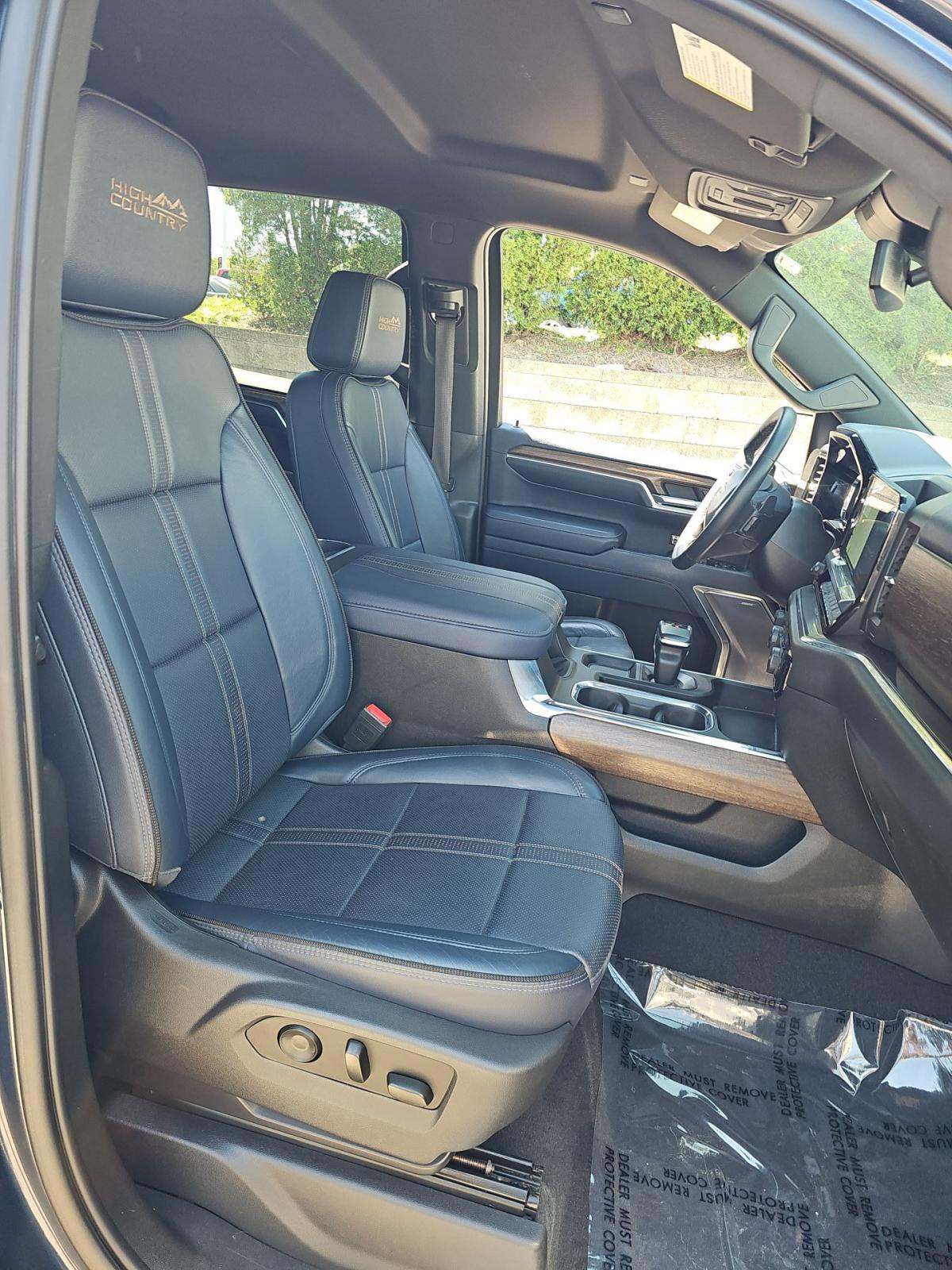 2023 Chevrolet Silverado 1500 High Country AWD