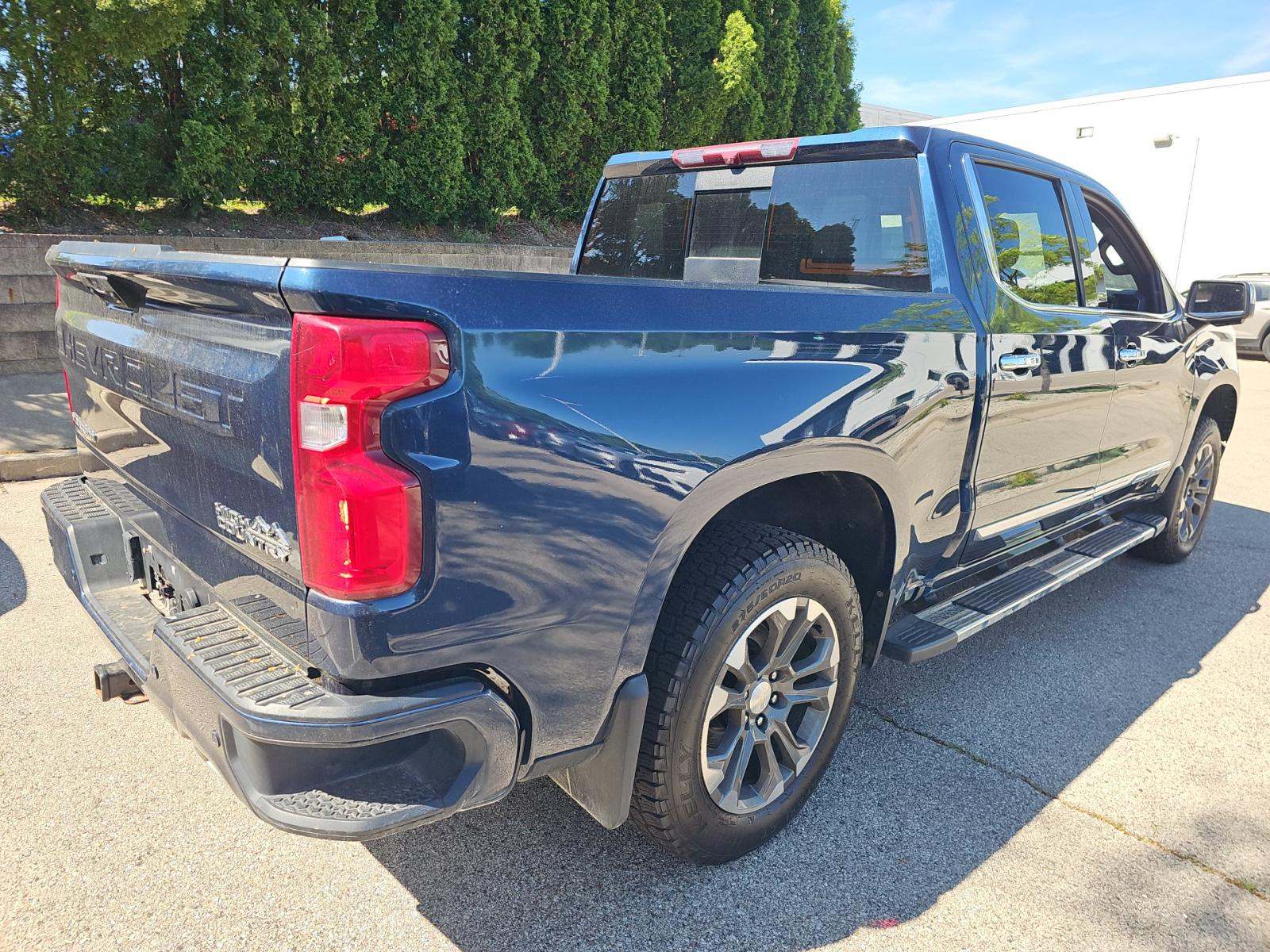 2023 Chevrolet Silverado 1500 High Country AWD