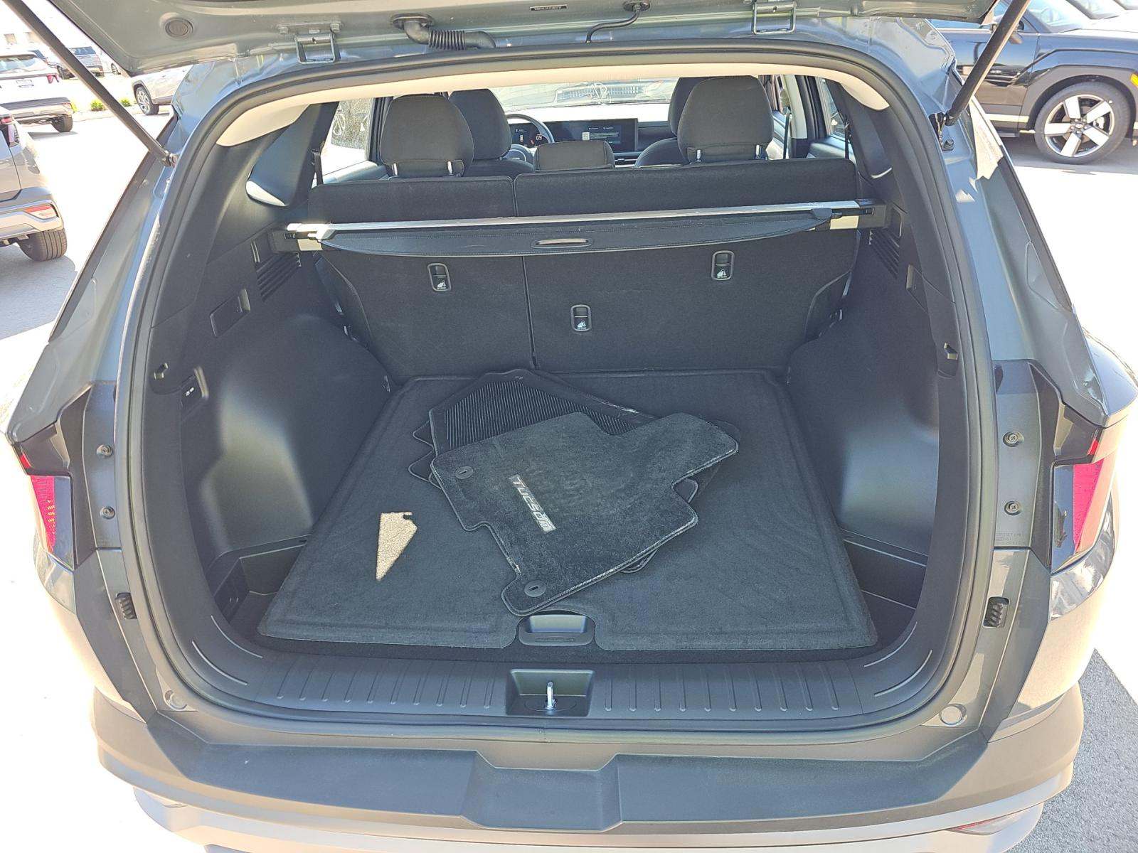 2026 Hyundai Tucson SE AWD