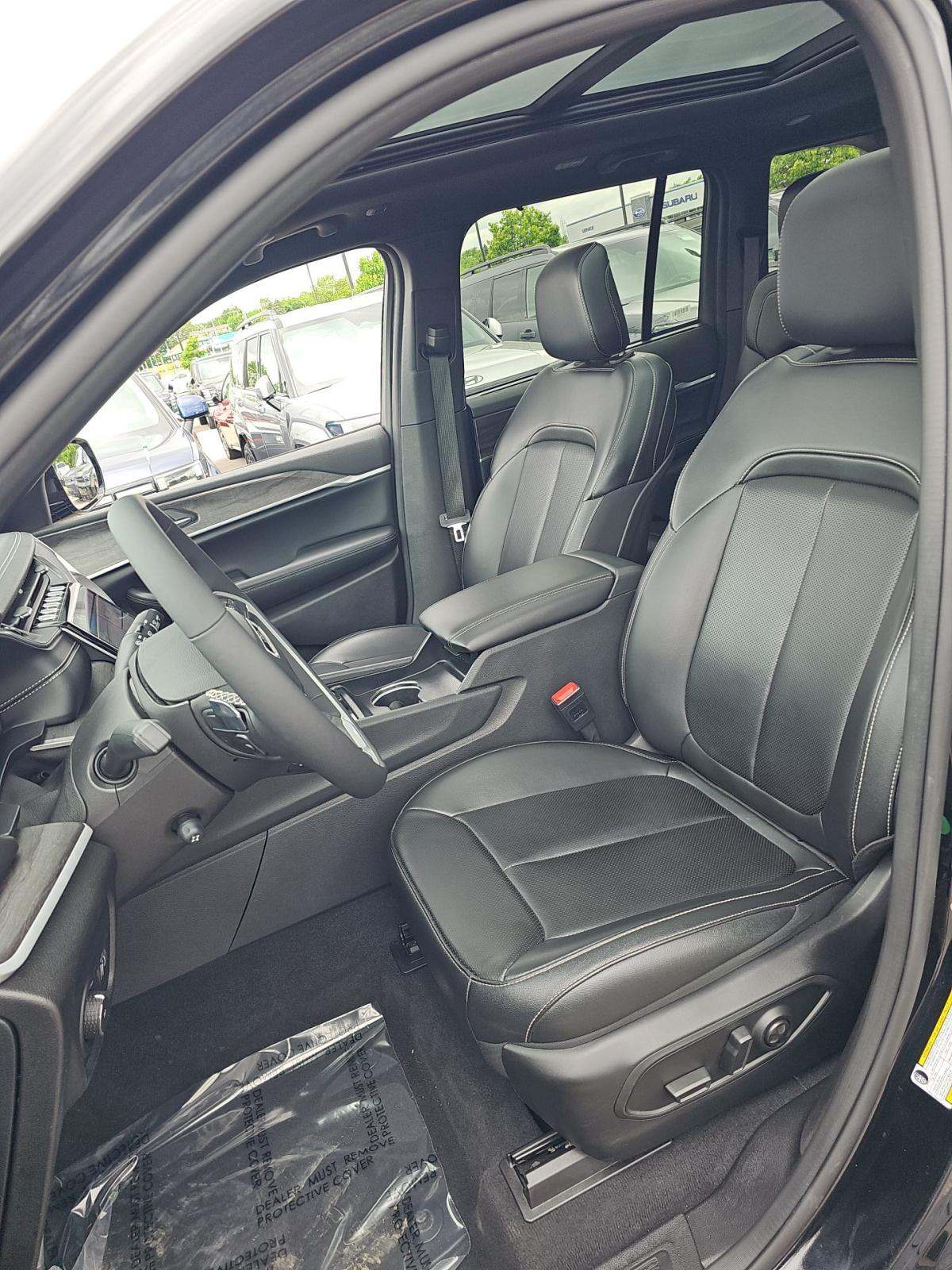 2024 Jeep Grand Cherokee Limited AWD