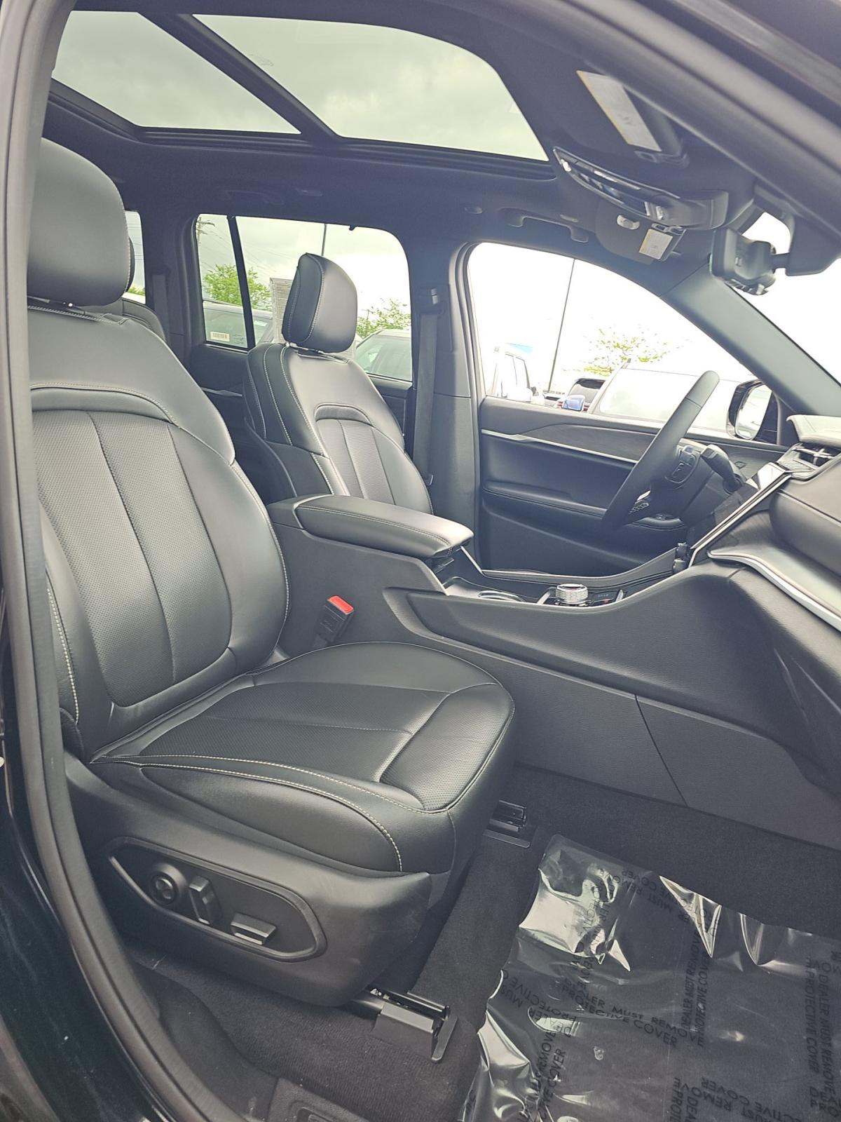 2024 Jeep Grand Cherokee Limited AWD