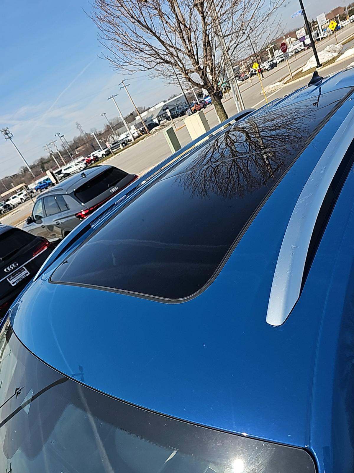 2025 Volkswagen Atlas 2.0T SEL Premium R-Line AWD