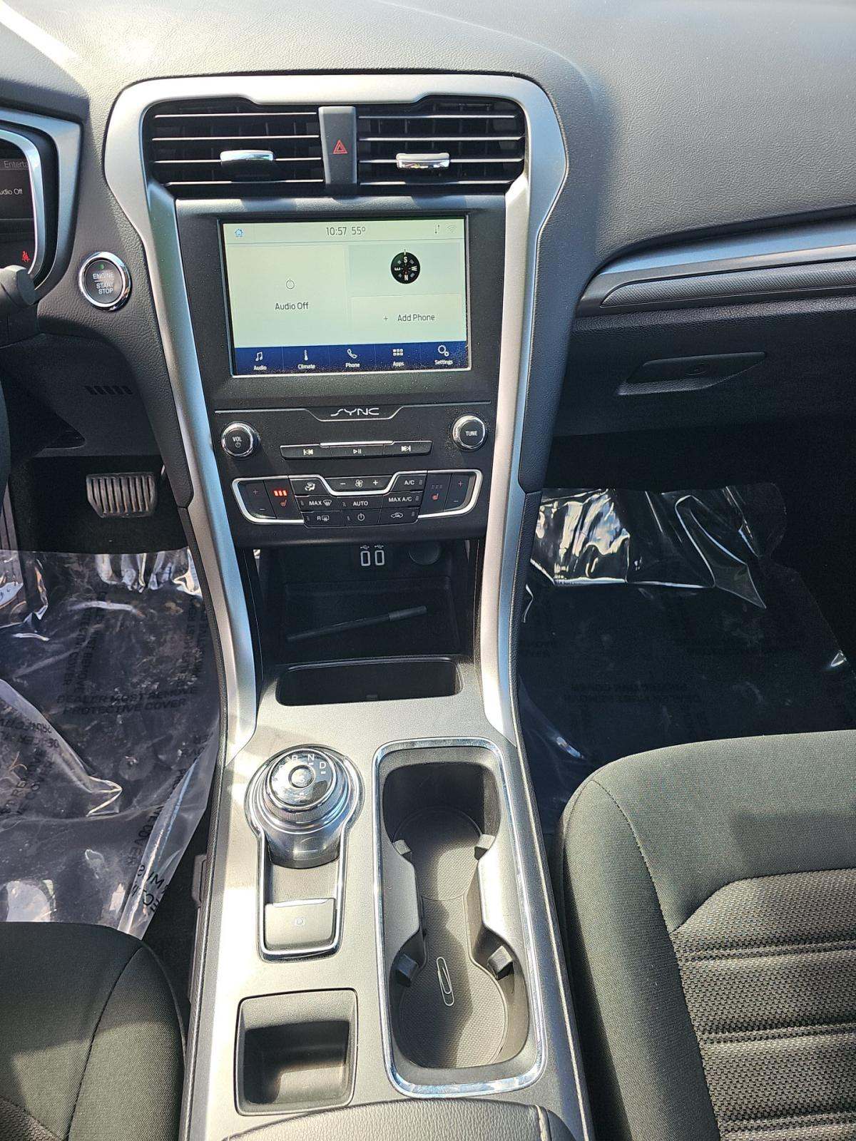 FORD FUSION - 10