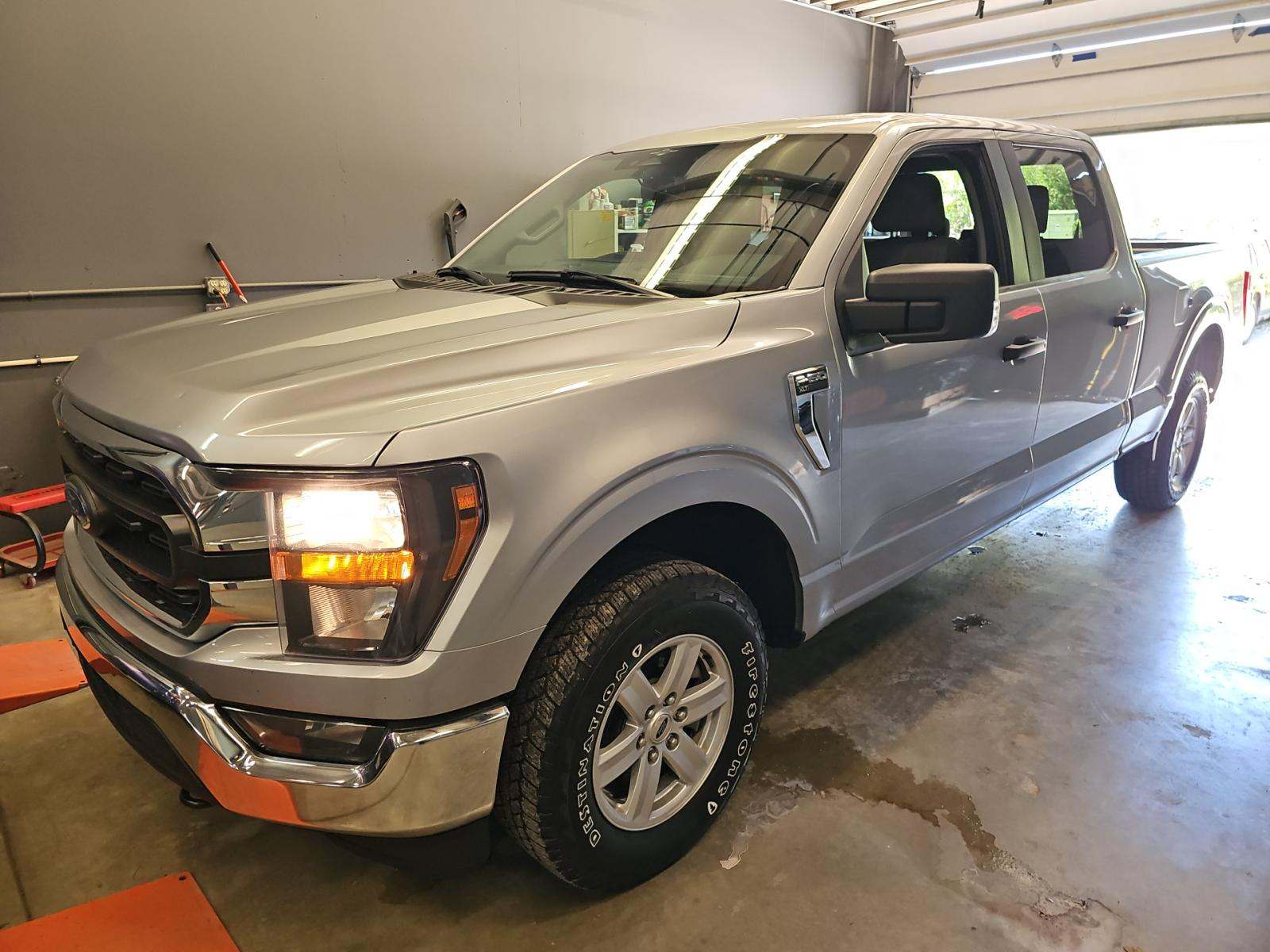 2023 Ford F-150 XLT AWD