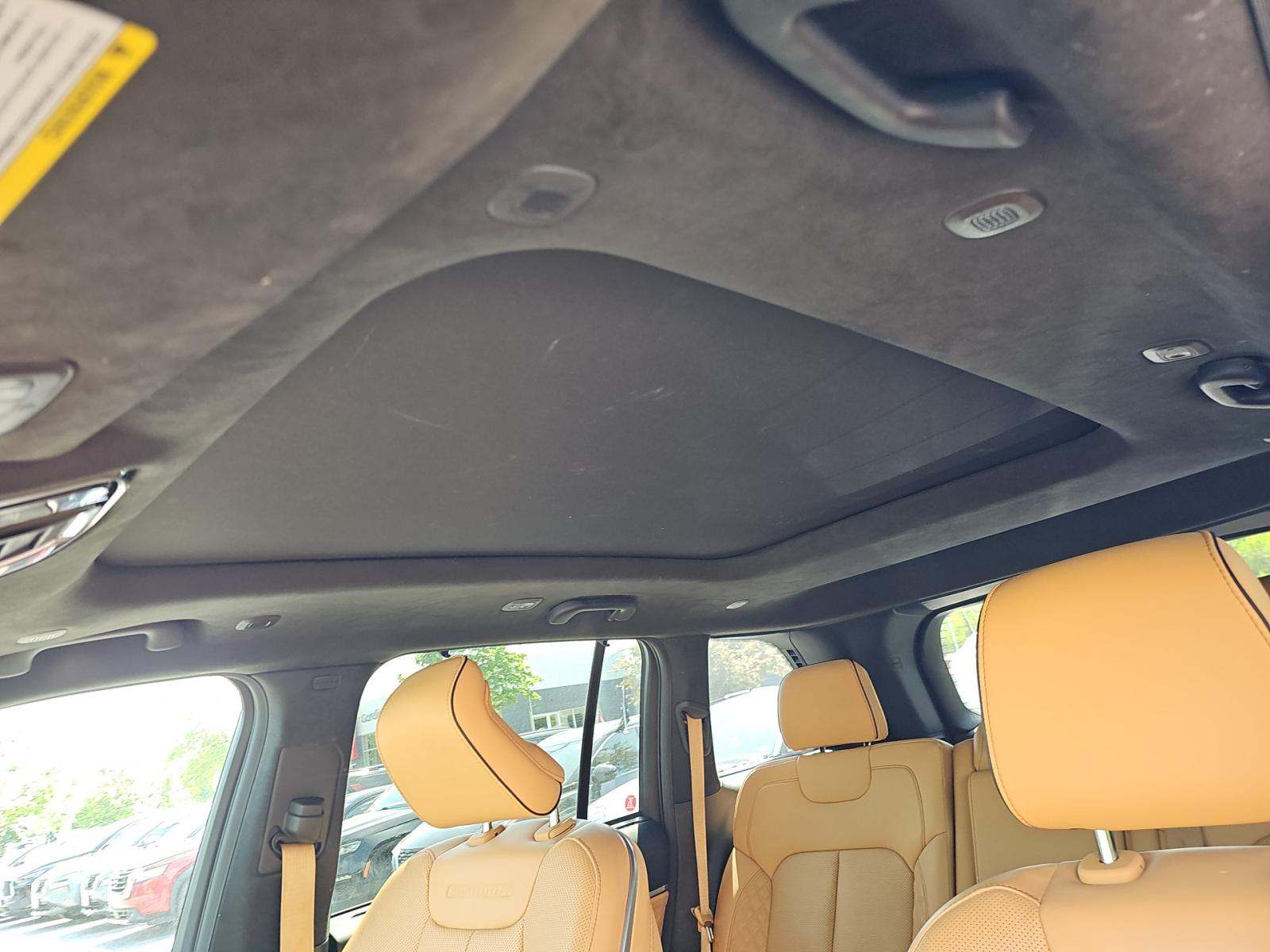 2022 Jeep Grand Cherokee Summit Reserve AWD