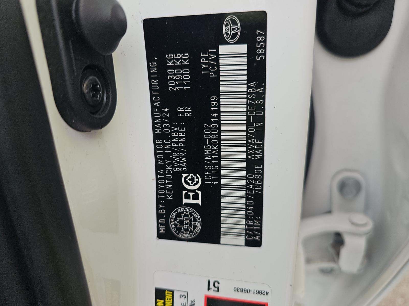 2024 Toyota Camry SE FWD
