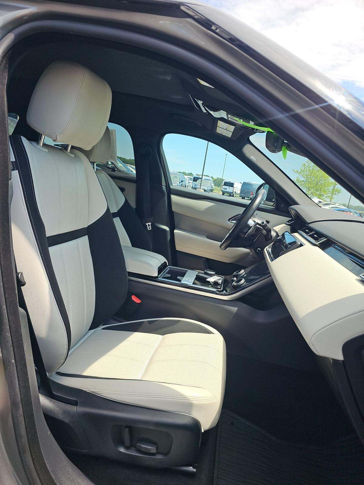 2018 Land Rover Range Rover Velar R-Dynamic SE AWD