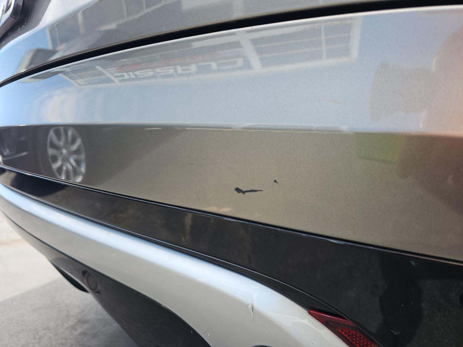 2018 Land Rover Range Rover Velar R-Dynamic SE AWD