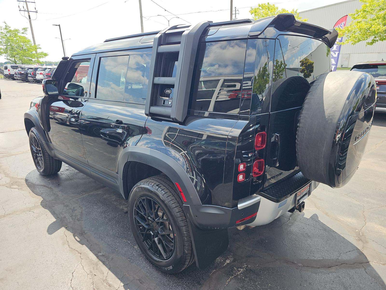 2022 Land Rover Defender 110 S AWD