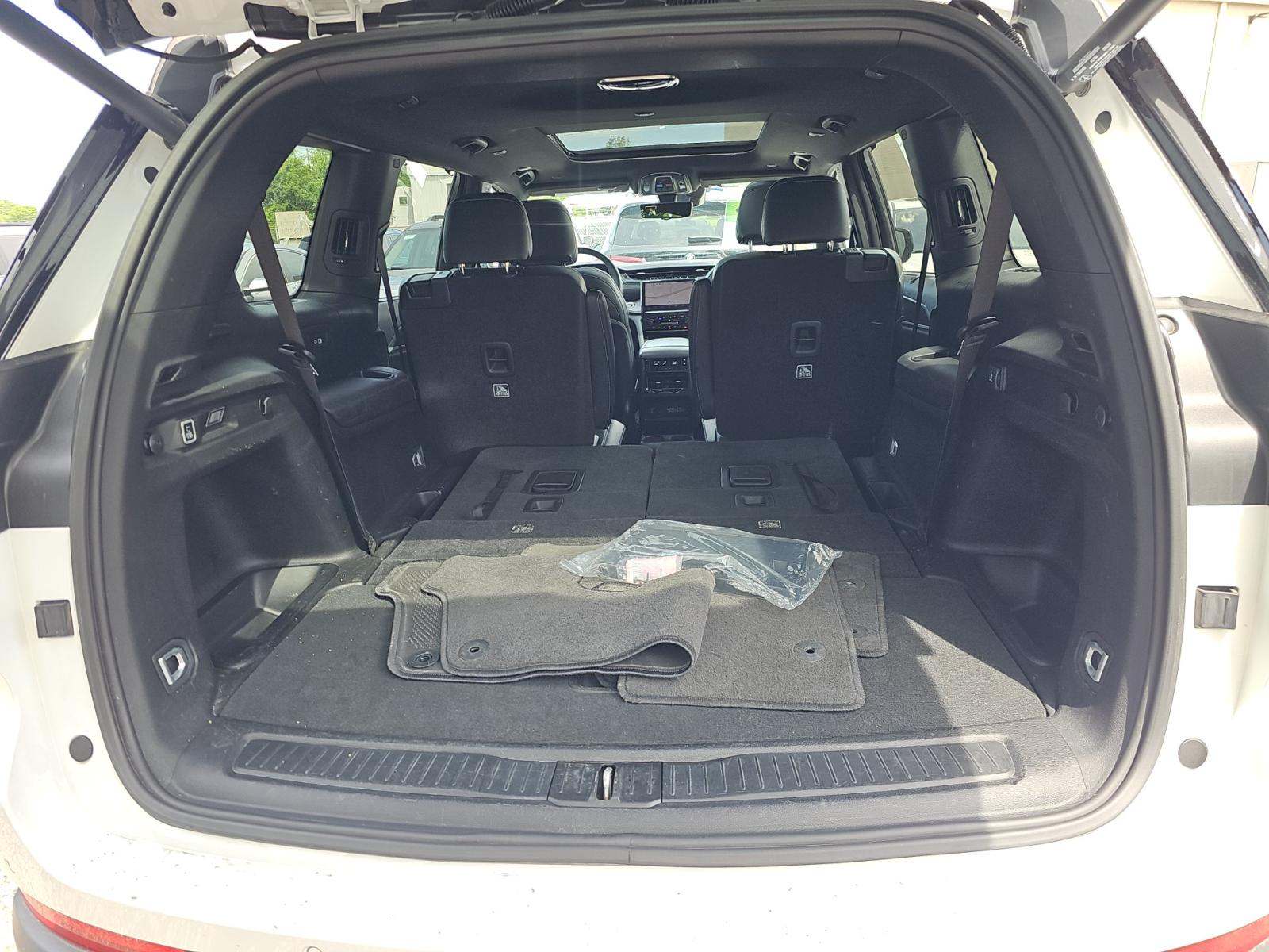2024 Jeep Grand Cherokee L Limited AWD