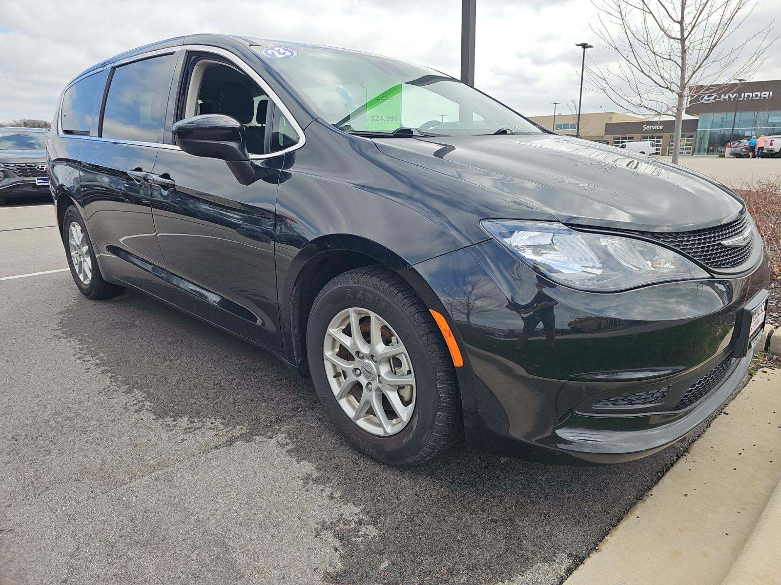 CHRYSLER VOYAGER - 4