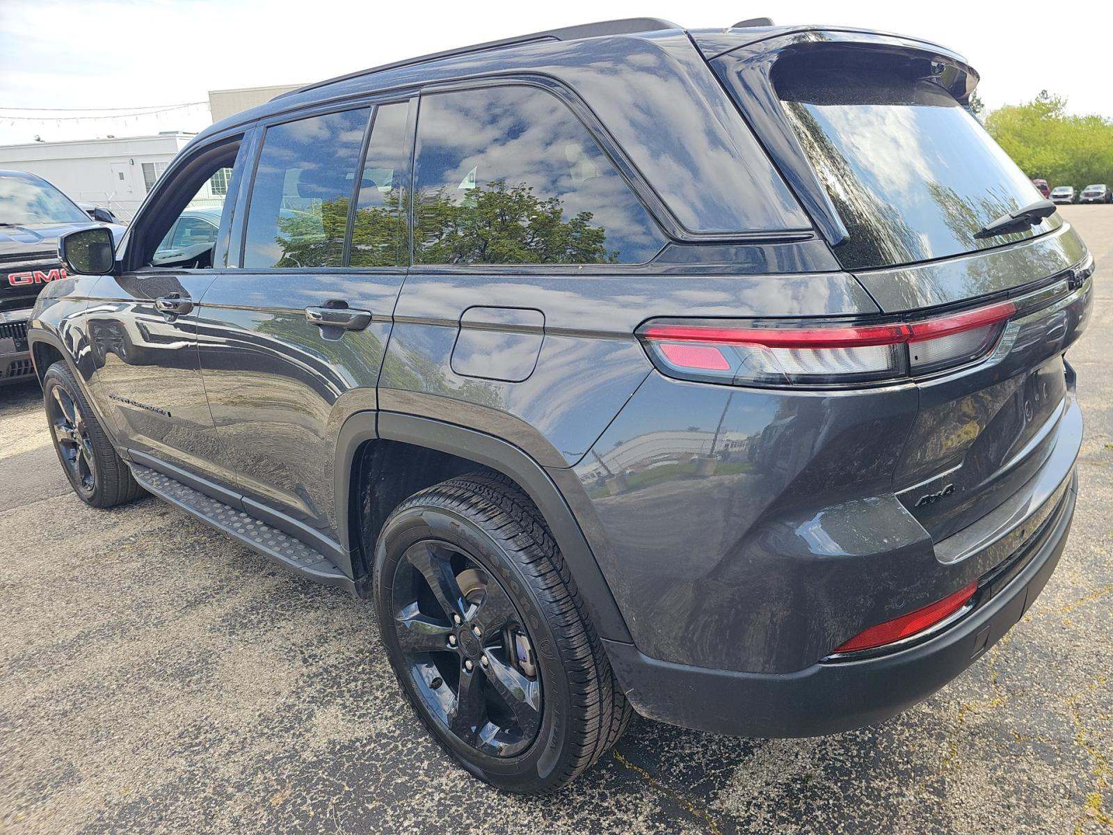 2024 Jeep Grand Cherokee Limited AWD