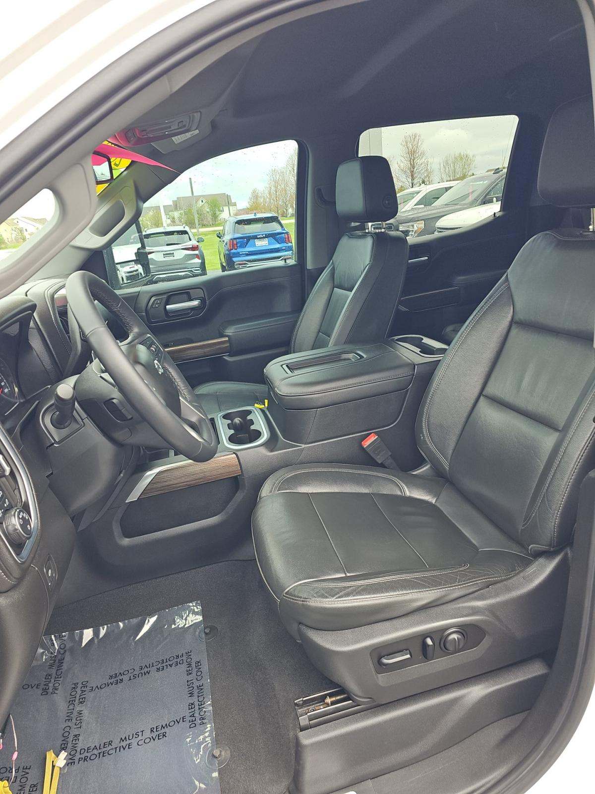 2020 Chevrolet Silverado 1500 RST AWD
