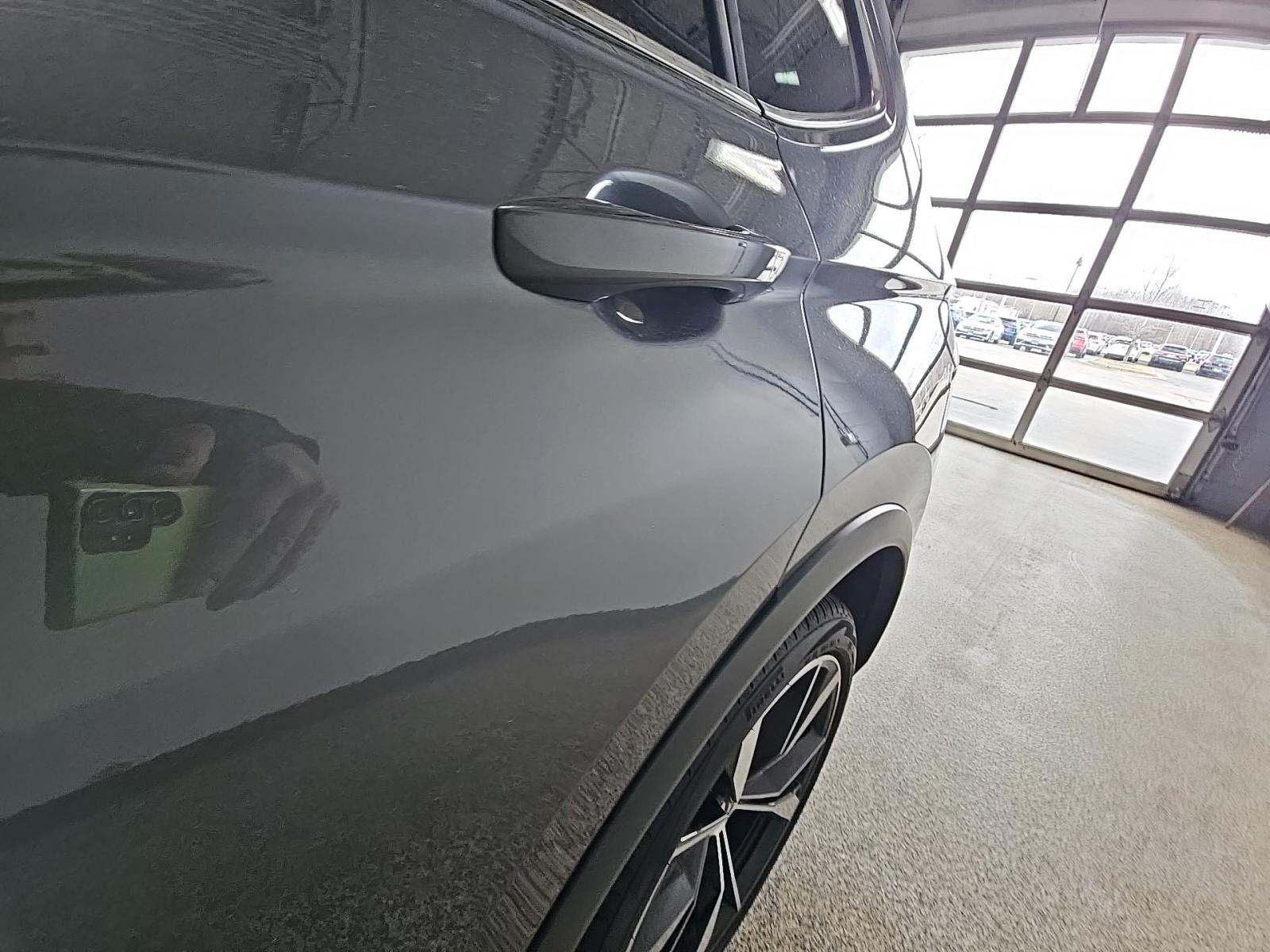 2023 Volkswagen Tiguan 2.0T SEL R-Line AWD