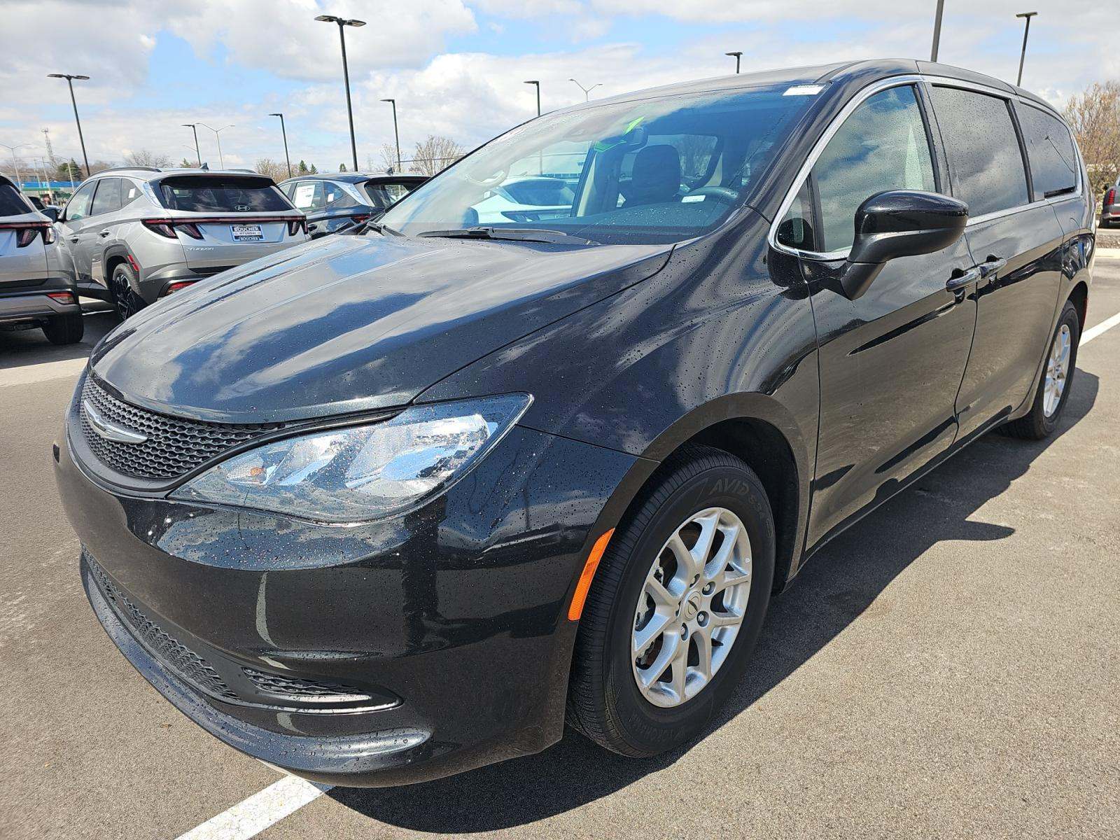CHRYSLER VOYAGER - 1