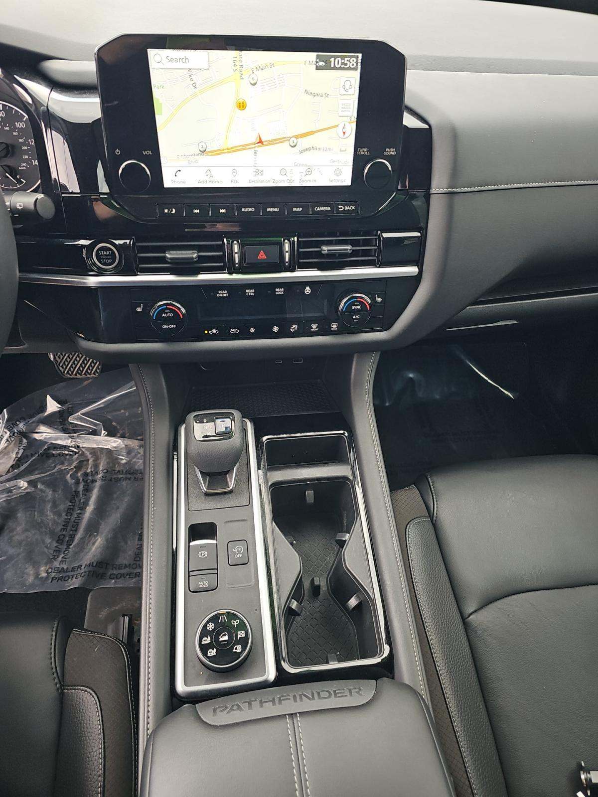 2022 Nissan Pathfinder SL AWD