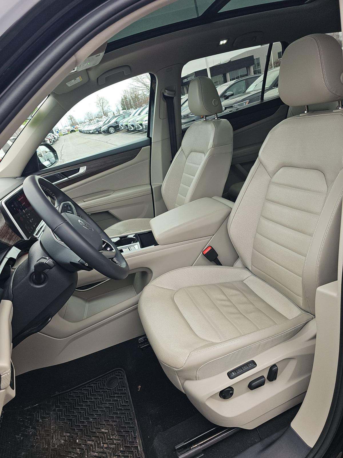 2024 Volkswagen Atlas 2.0T SEL AWD