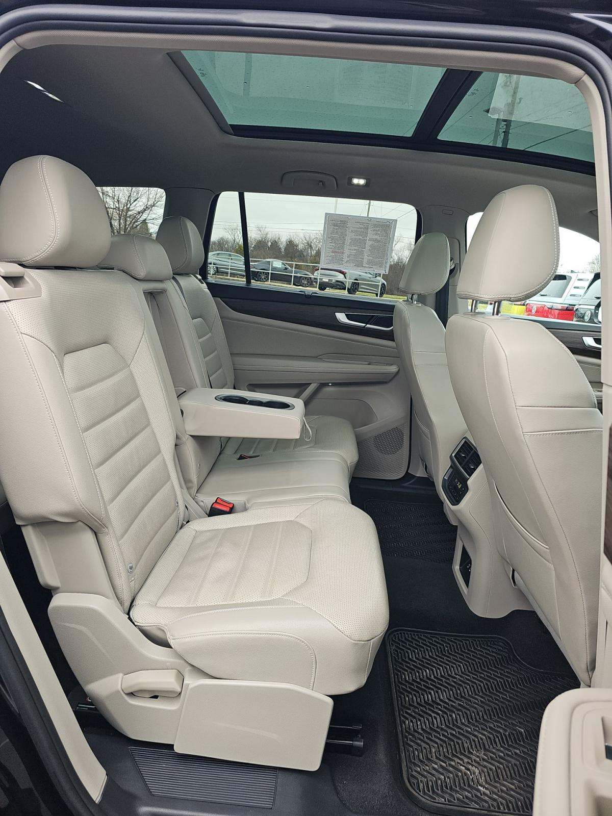 2024 Volkswagen Atlas 2.0T SEL AWD