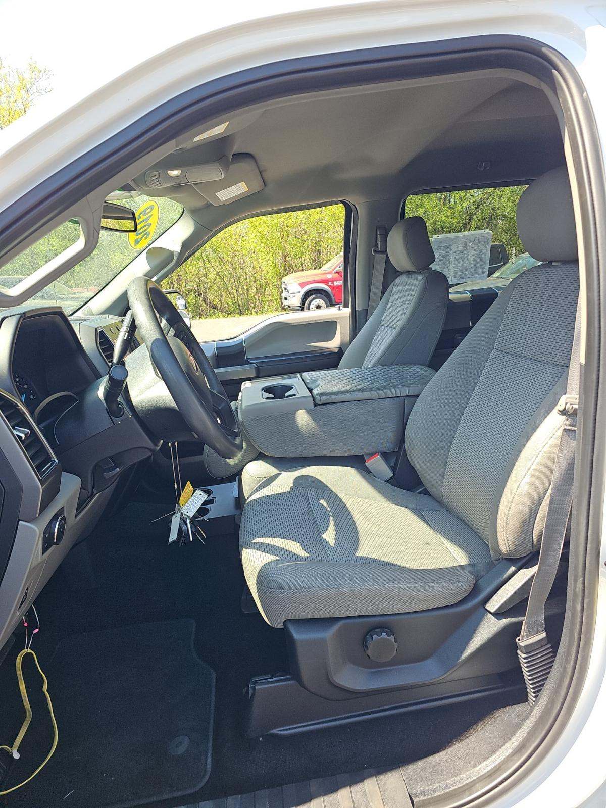 FORD F-150 - 6