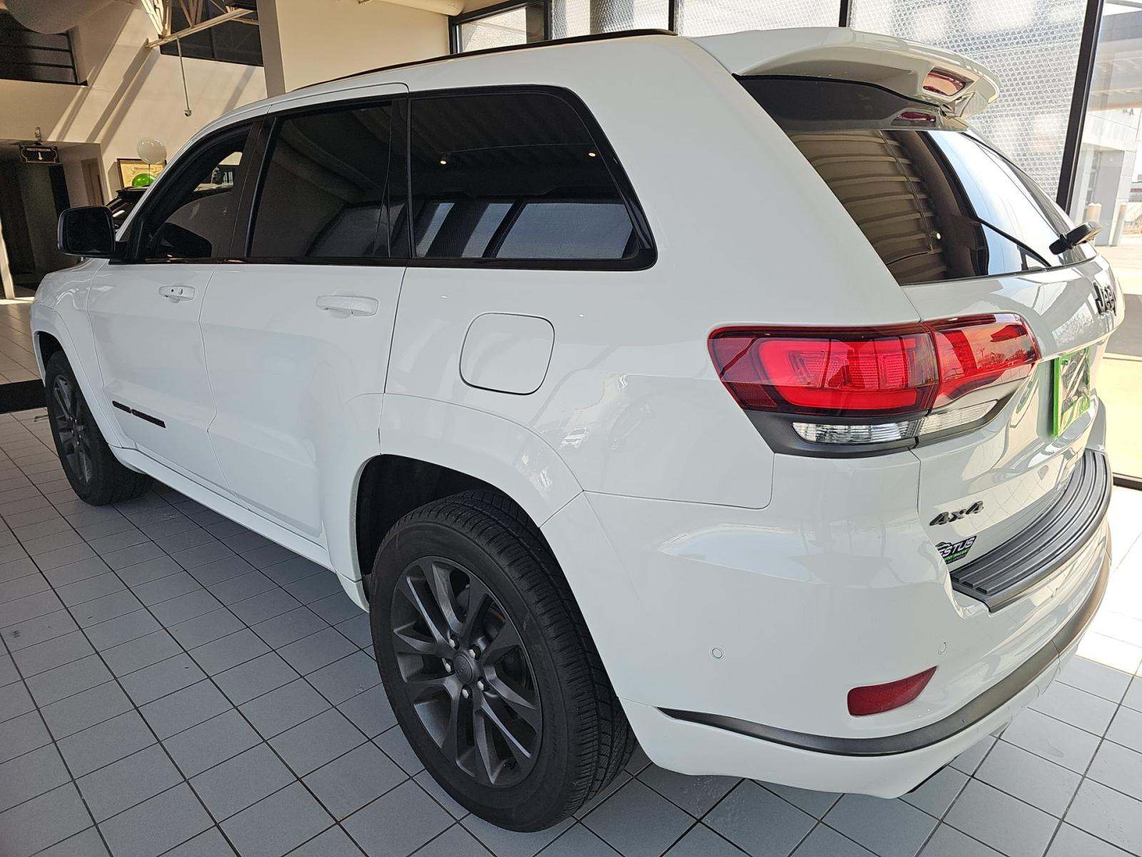 JEEP GRAND CHEROKEE - 2