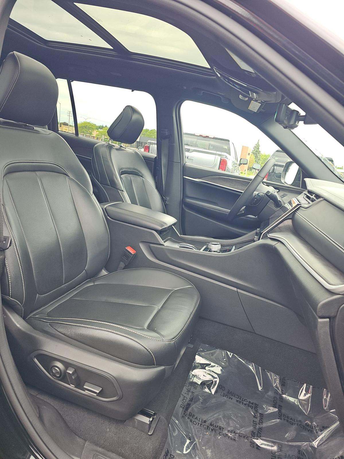2024 Jeep Grand Cherokee L Limited AWD