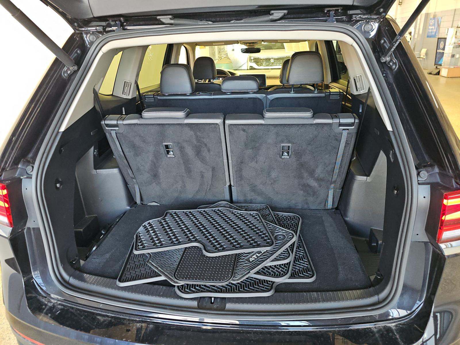 2024 Volkswagen Atlas 2.0T SE FWD