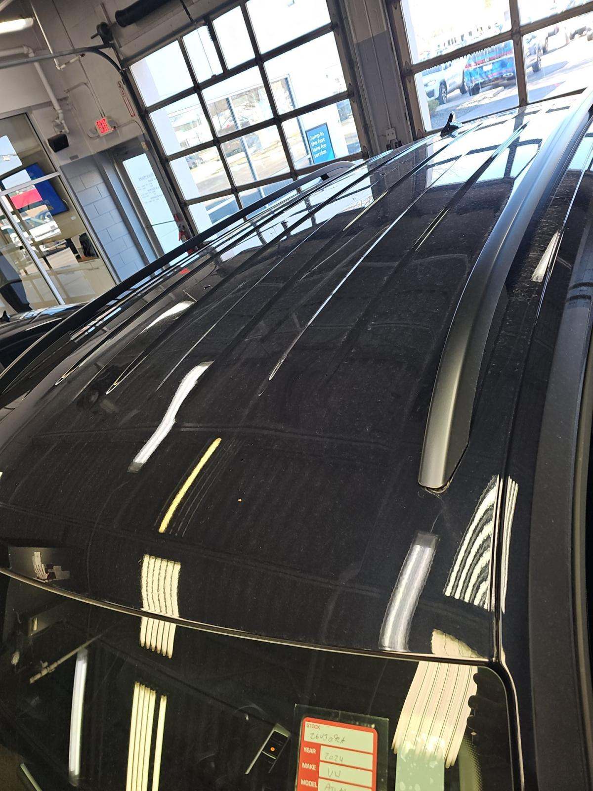 2024 Volkswagen Atlas 2.0T SE FWD