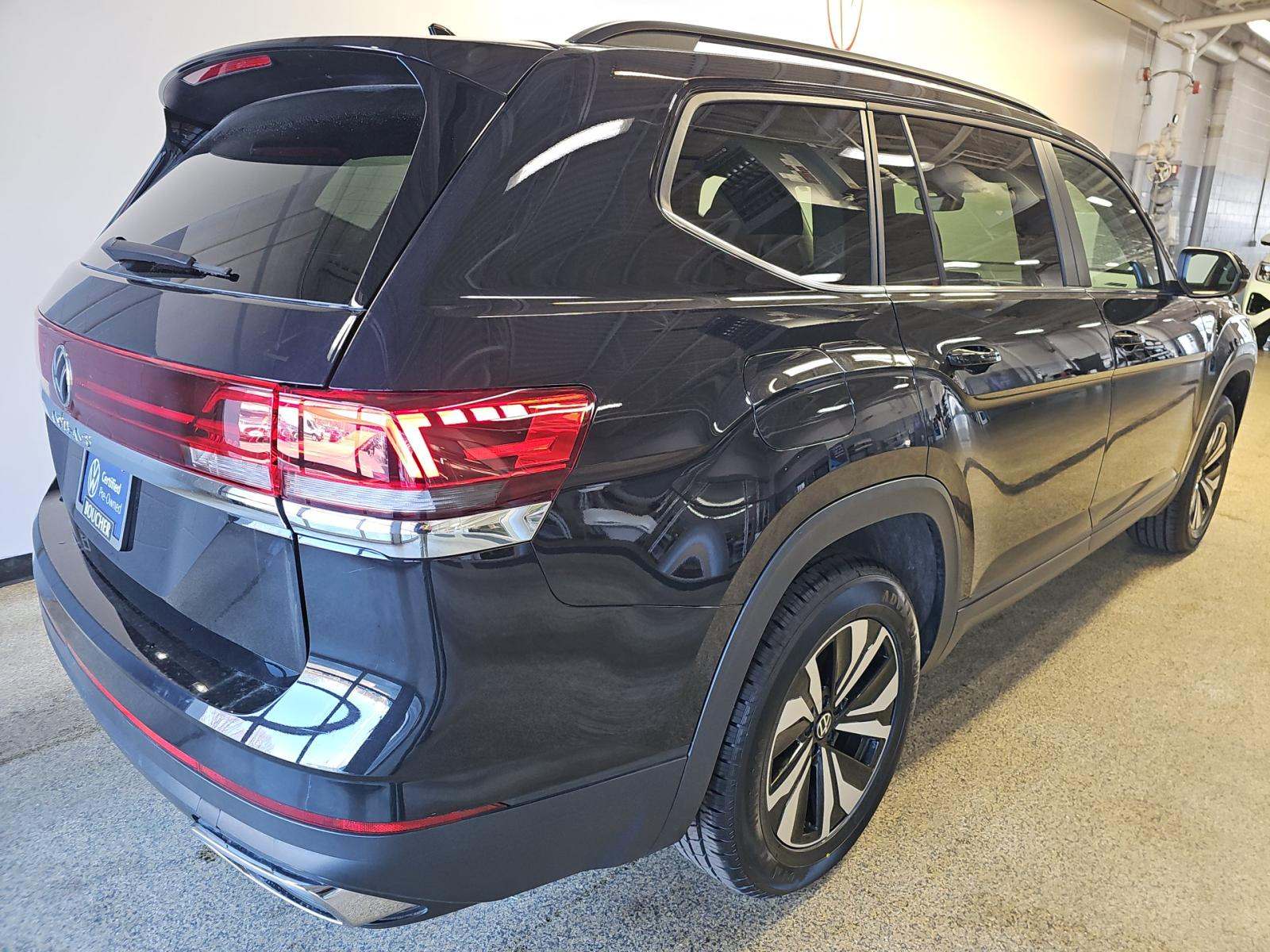 2024 Volkswagen Atlas 2.0T SE FWD