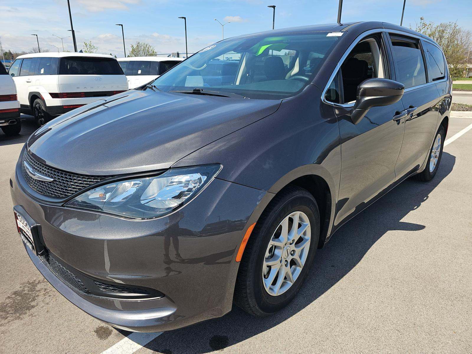 CHRYSLER VOYAGER - 1