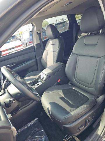 HYUNDAI SEL CONVENIENCE - 6