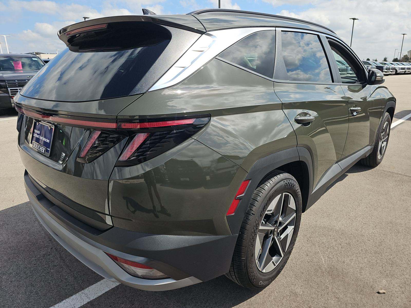 HYUNDAI SEL CONVENIENCE - 3