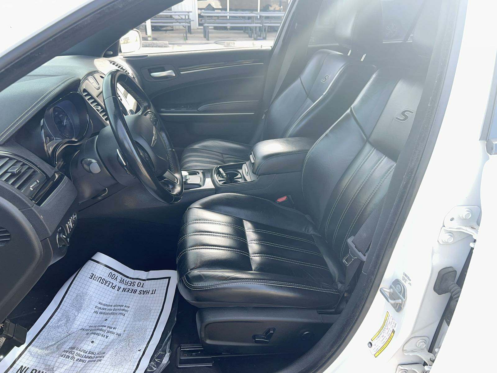 2019 Chrysler 300 300S RWD