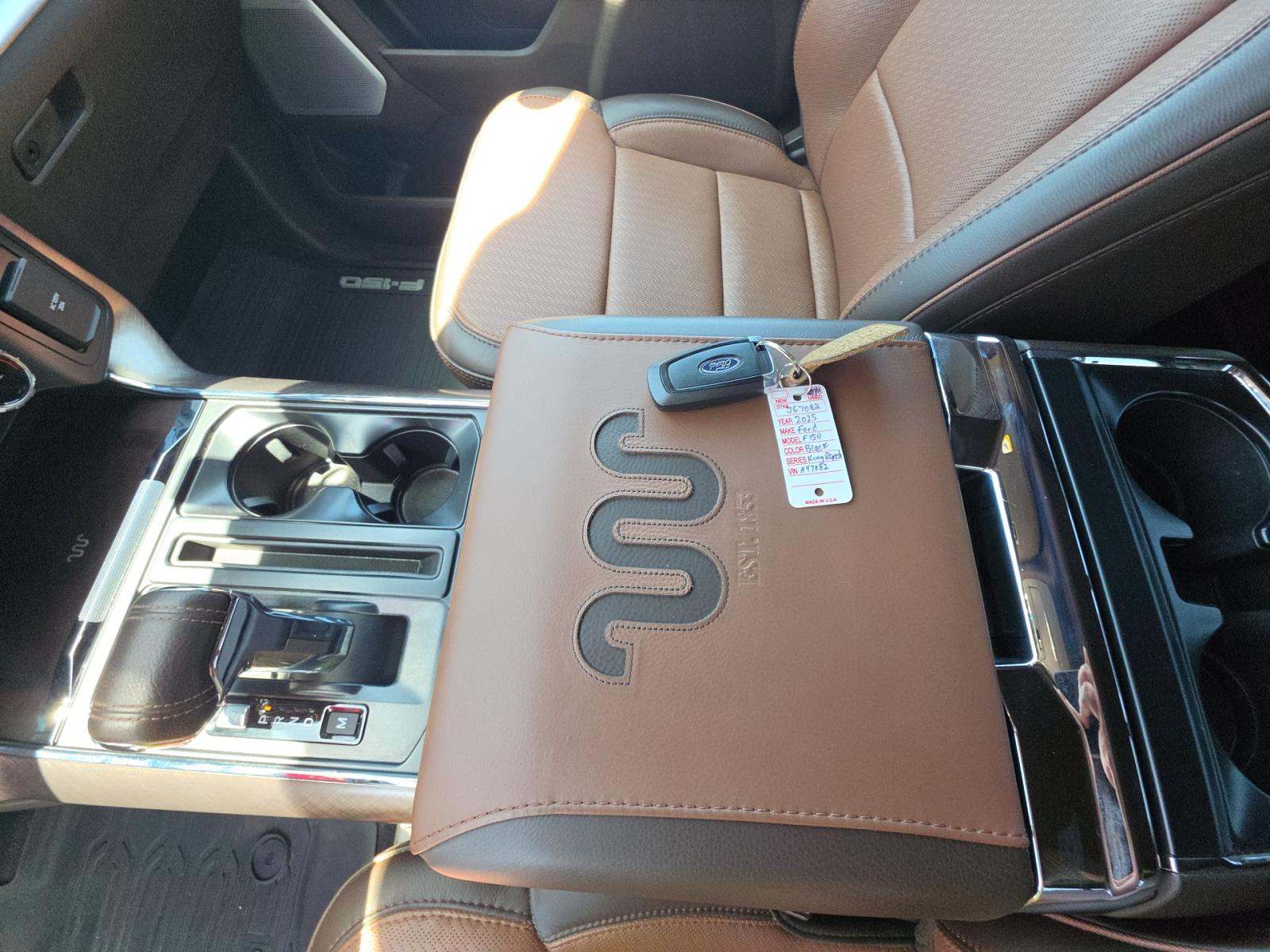 FORD F-150 - 8