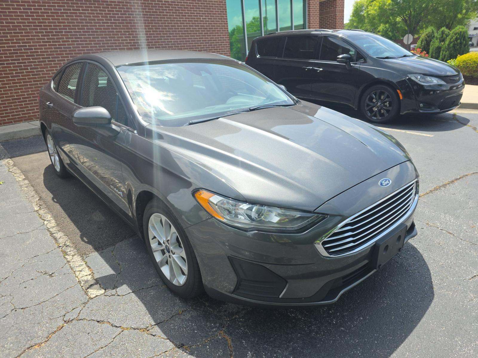 FORD FUSION - 4