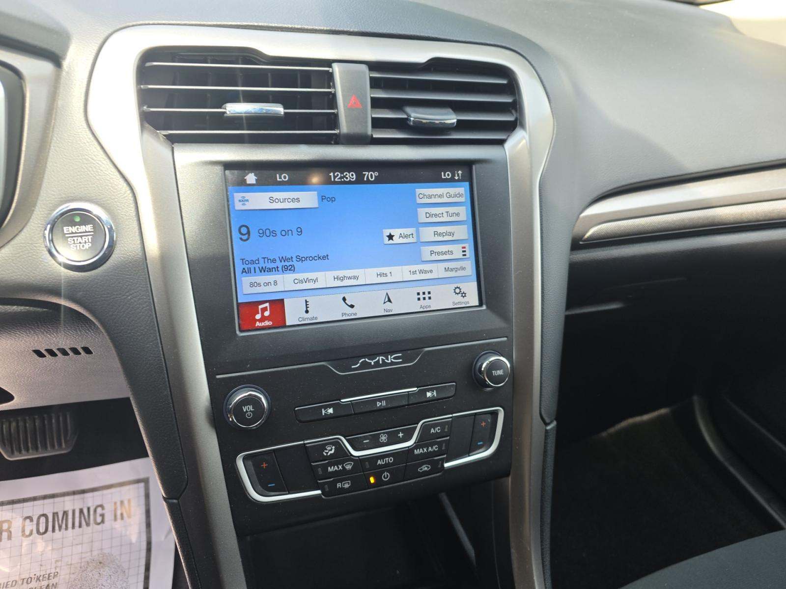 FORD FUSION - 10