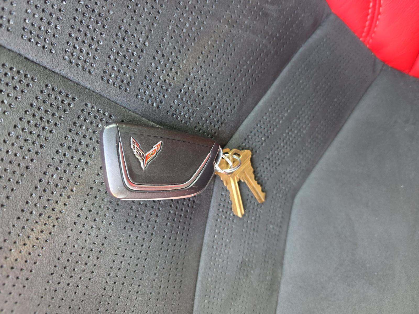 CHEVROLET CORVETTE - 8